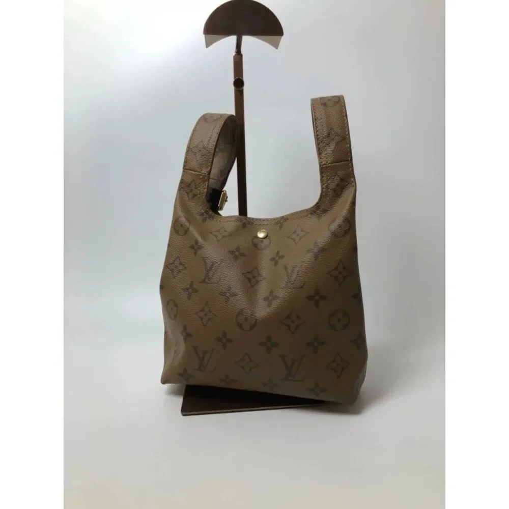 Louis Vuitton Women Pre-Loved Bag Very Good Condition